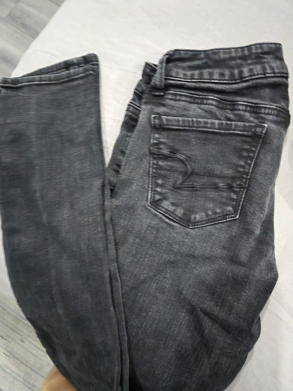 American Eagle Outfitters Women's Skinny Black Wash Jeans